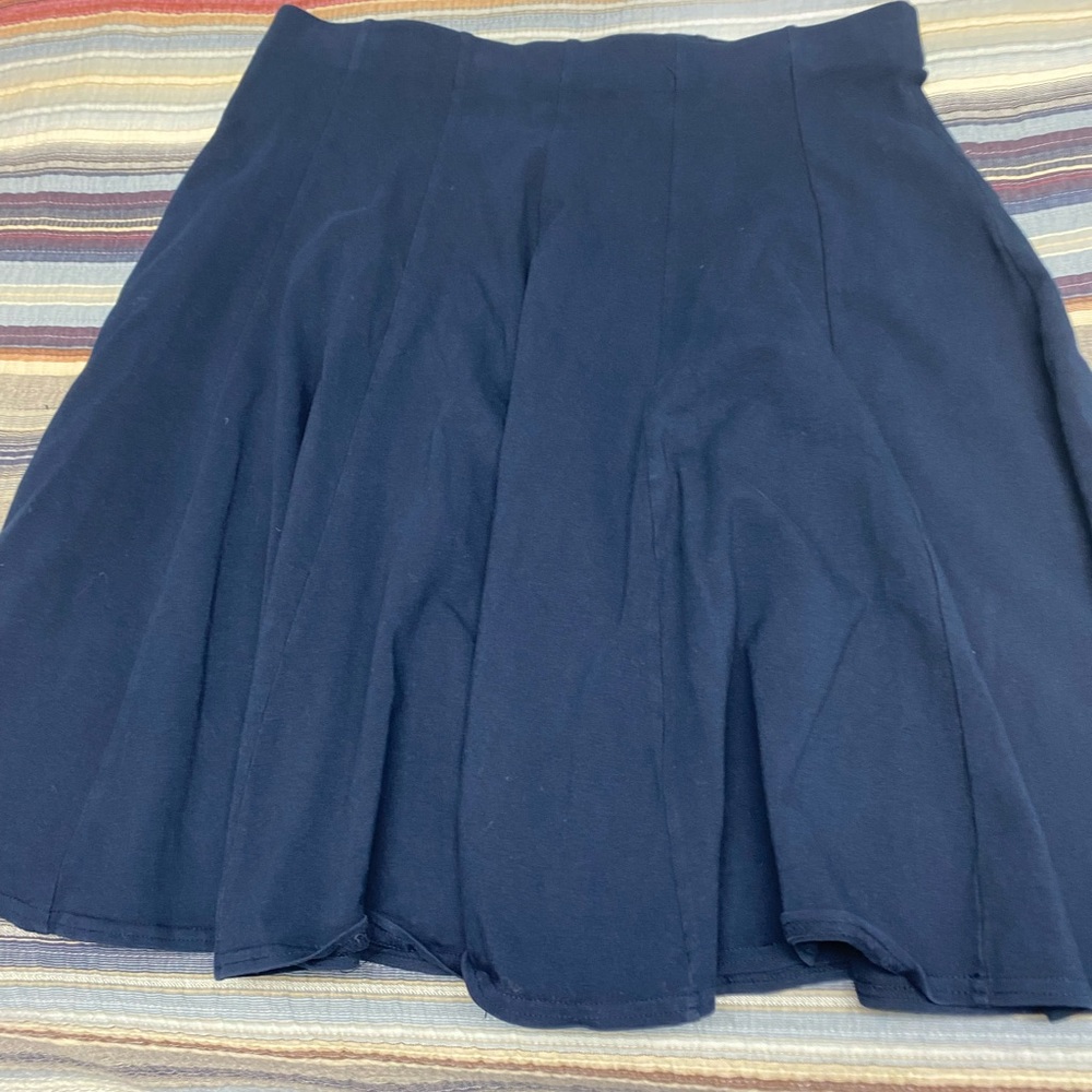 Hard tail panel skater skirt